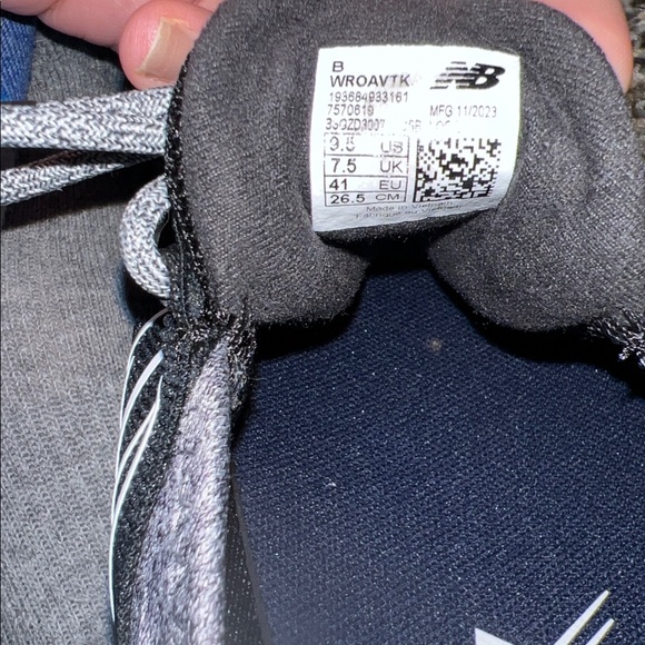 New Balance Fresh Foam Roav - Picture 5 of 5
